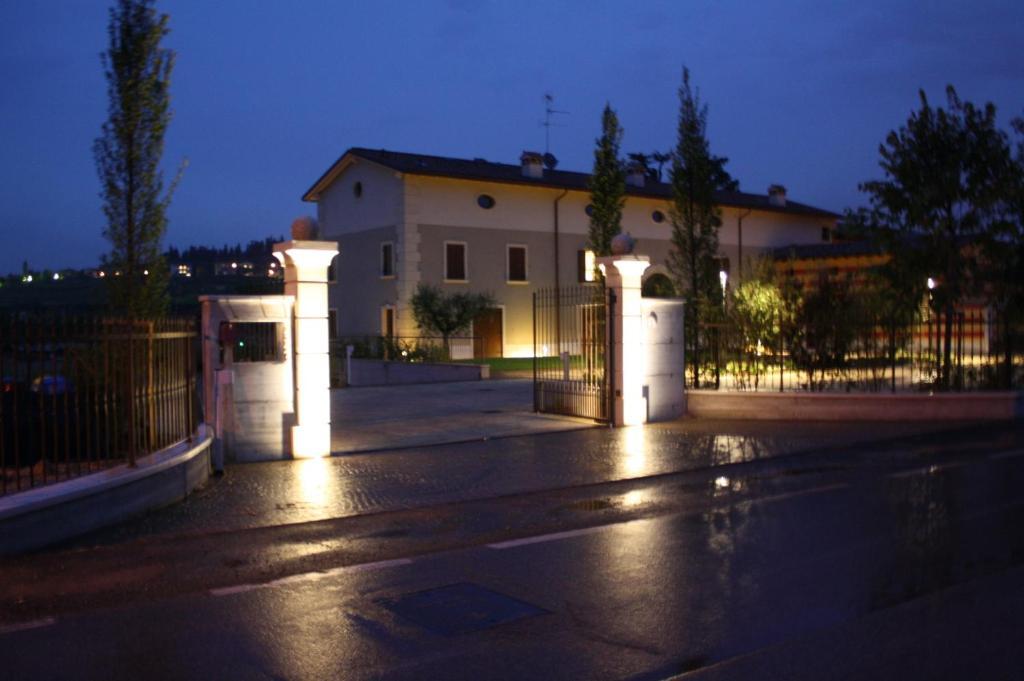 Belvivere Suites Sona Exterior foto