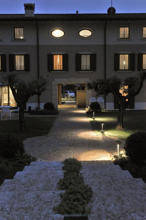 Belvivere Suites Sona Exterior foto